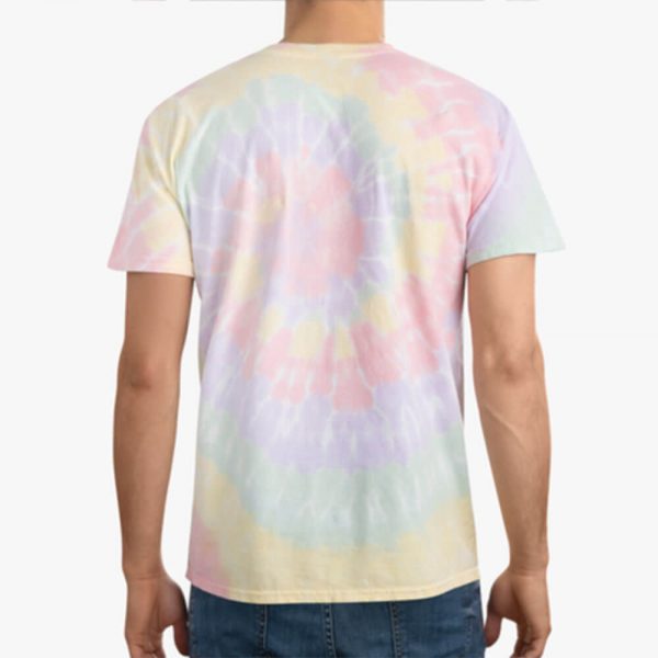 In this Hazy Rainbow tie-dye tee with a bold color scheme, models show off their unique tie-dye skills.