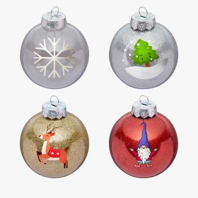 4 Christmas decoration balls