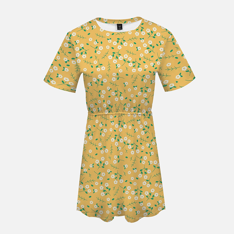 A short-sleeved floral dress