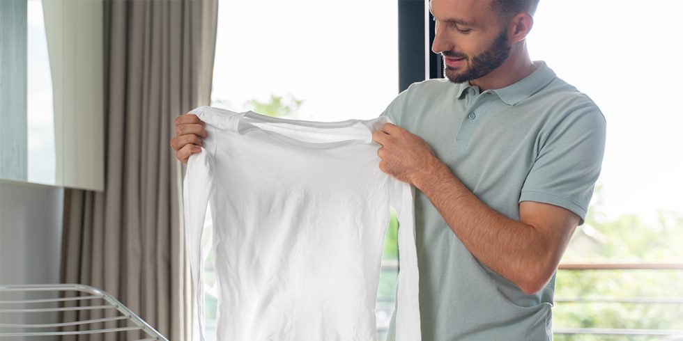 Is Polyester Stretchy? Debunking Polyester Stretch Myths - JetPrint