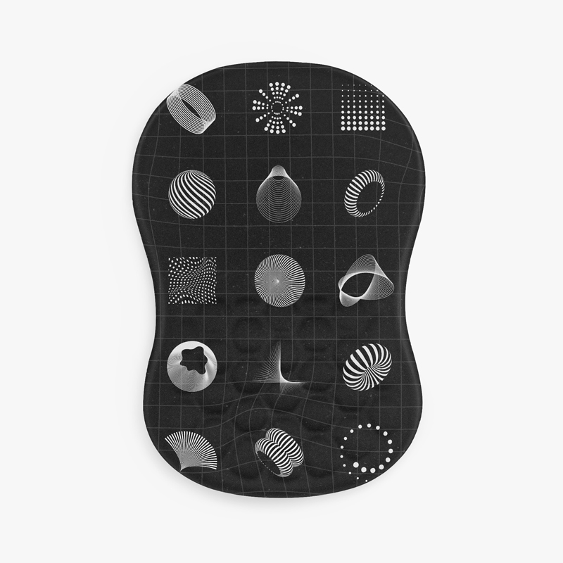 Black mouse pad with geometric image